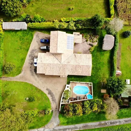 De 6 Chambres Avec Piscine Privee Jacuzzi Et Terrasse A Saint Martin D'entraigues * Fontenille-Saint-Martin-d'Entraigues
